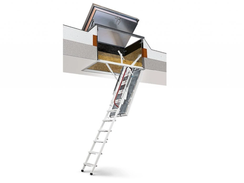 Výlez na plochú strechu FDA ISOTEC s 30 min. požiarnou odolnosťou. Súčinitel prestupu tepla: U = 0,33 W/m2K.